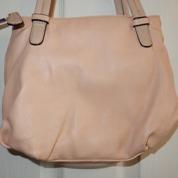 Guess purse - Picture 3 of 7